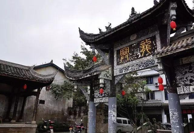 曼联队友谈给利桑德罗送生日礼物:送他一杯马黛茶+送他三分